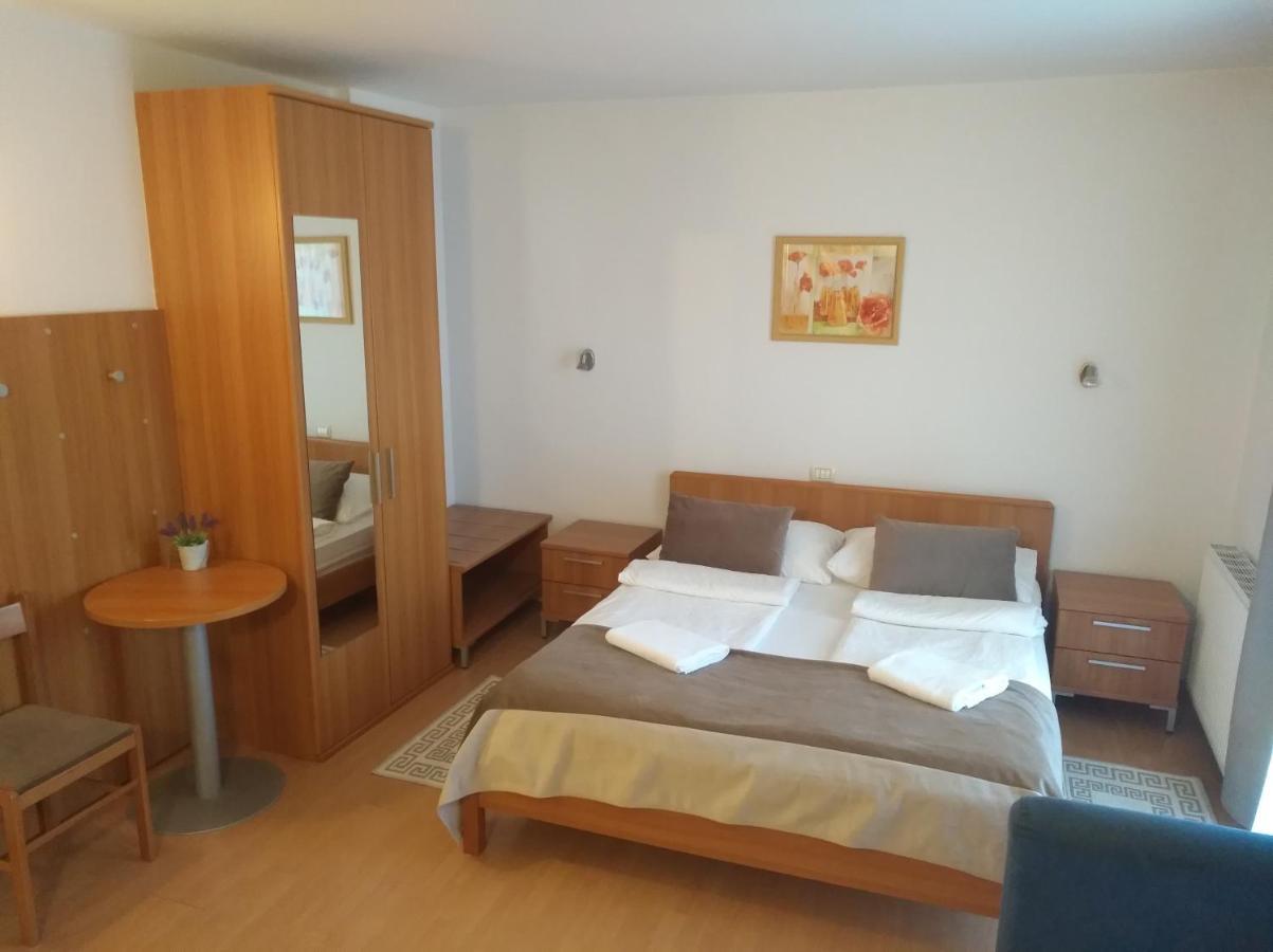 Garni Hotel Keltika Izola Eksteriør bilde