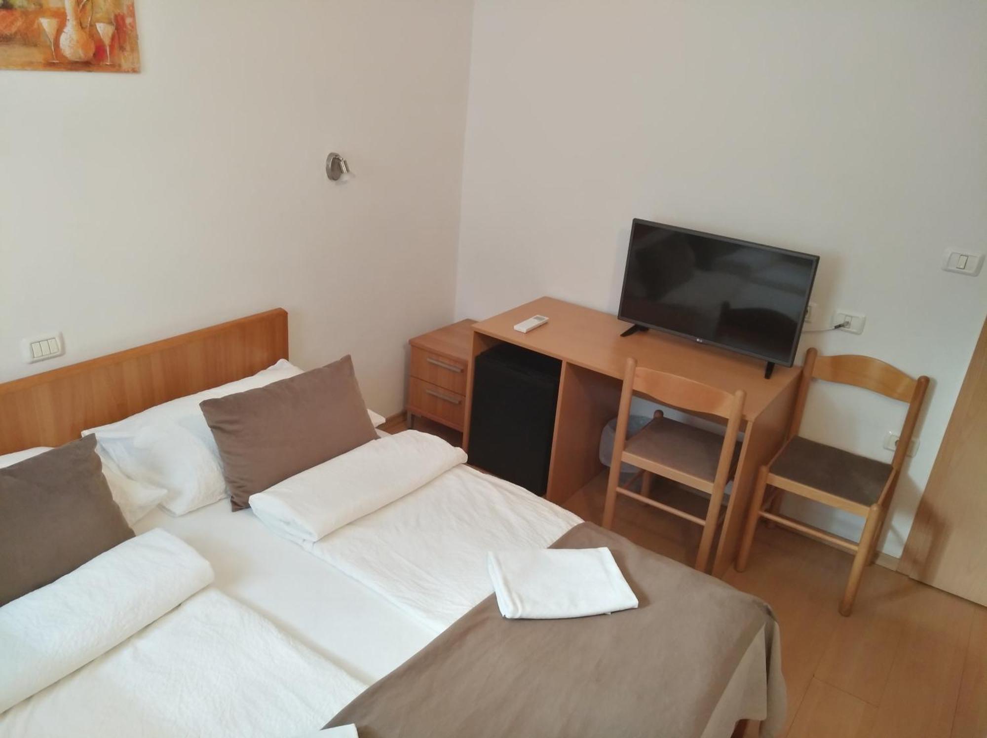 Garni Hotel Keltika Izola Eksteriør bilde