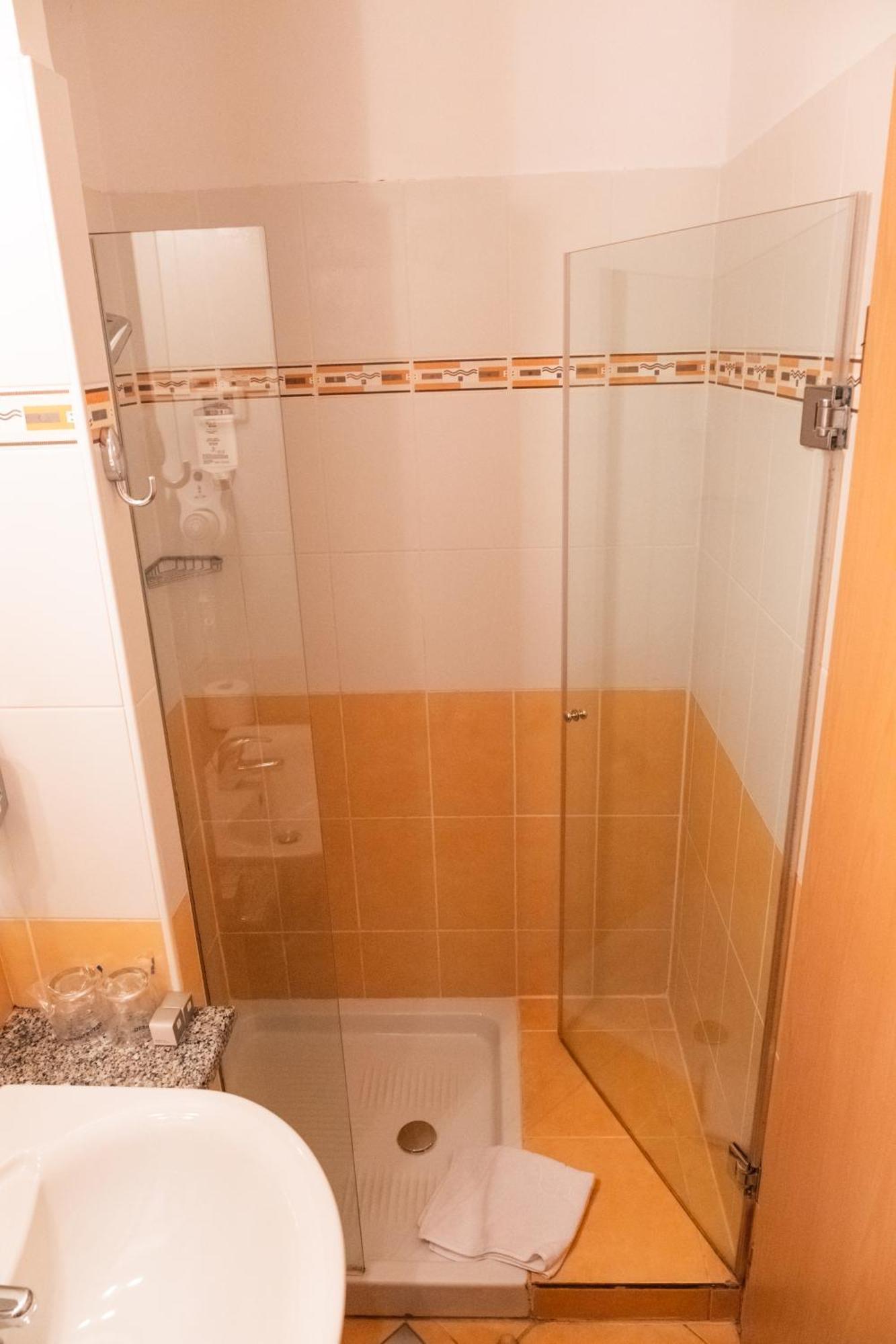Garni Hotel Keltika Izola Eksteriør bilde