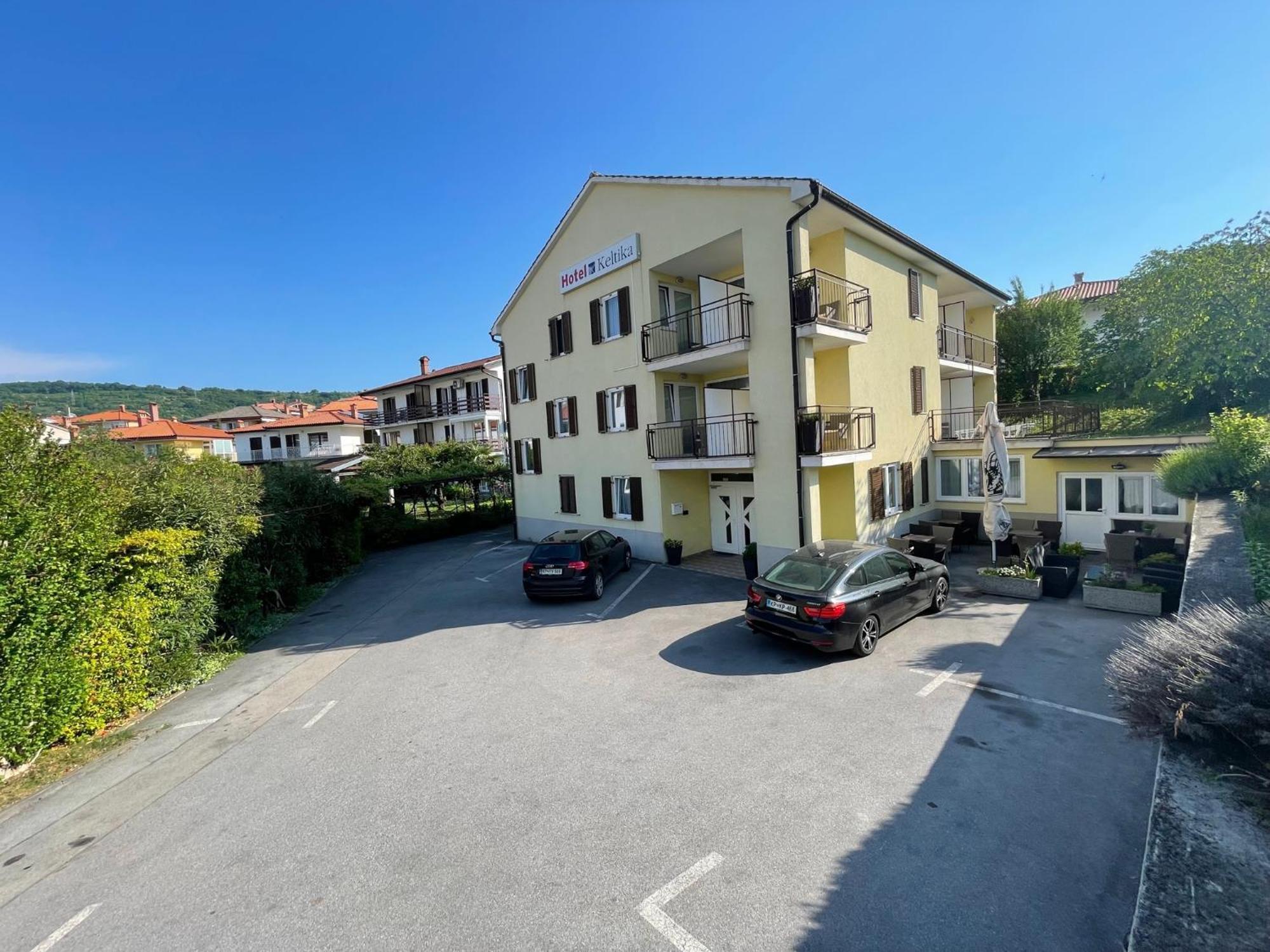 Garni Hotel Keltika Izola Eksteriør bilde