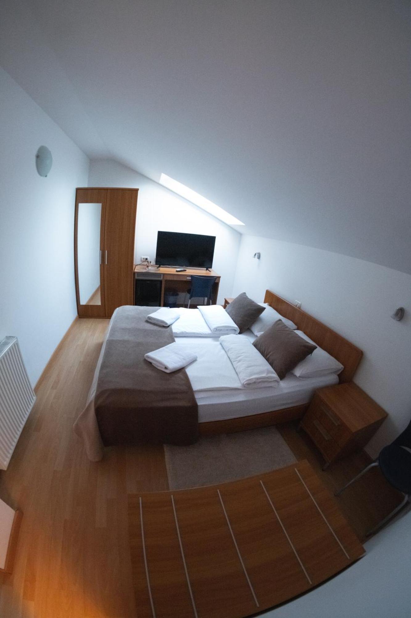 Garni Hotel Keltika Izola Eksteriør bilde