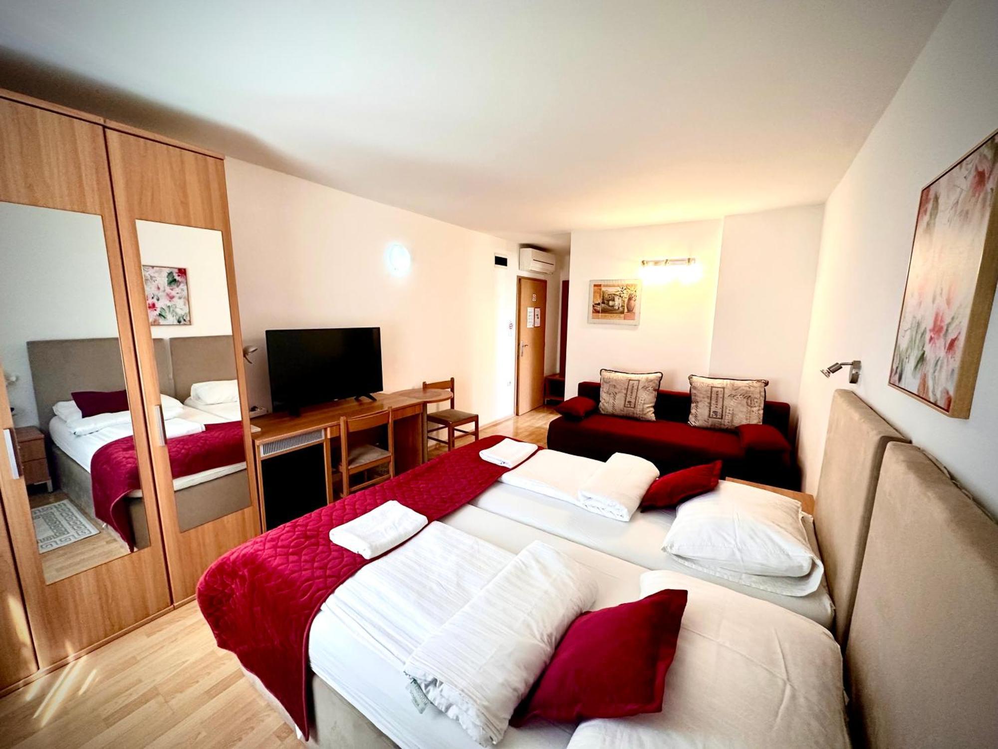 Garni Hotel Keltika Izola Eksteriør bilde