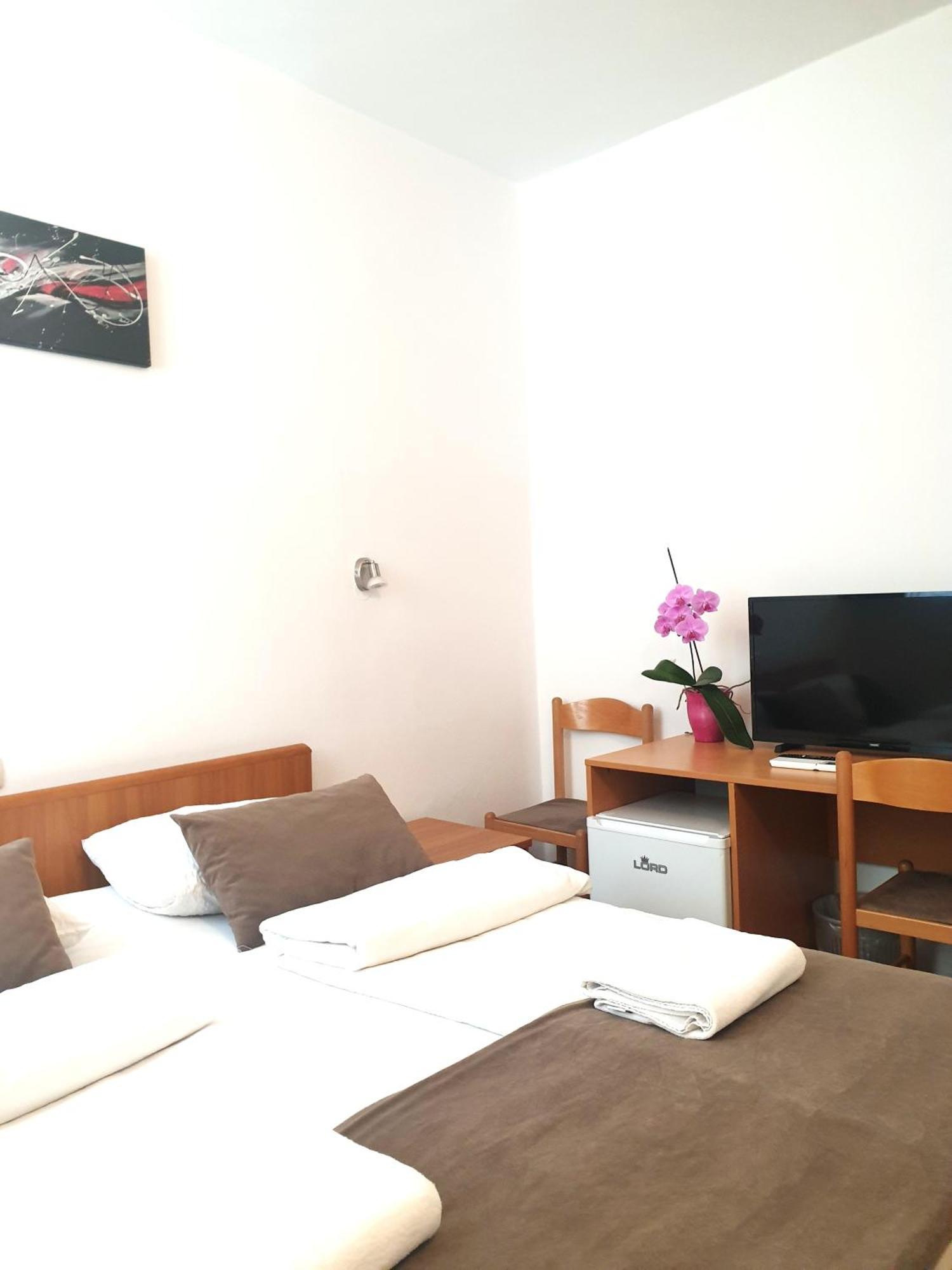 Garni Hotel Keltika Izola Eksteriør bilde